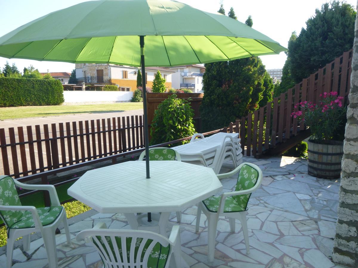 Oleander Holiday House Siófok Cameră foto
